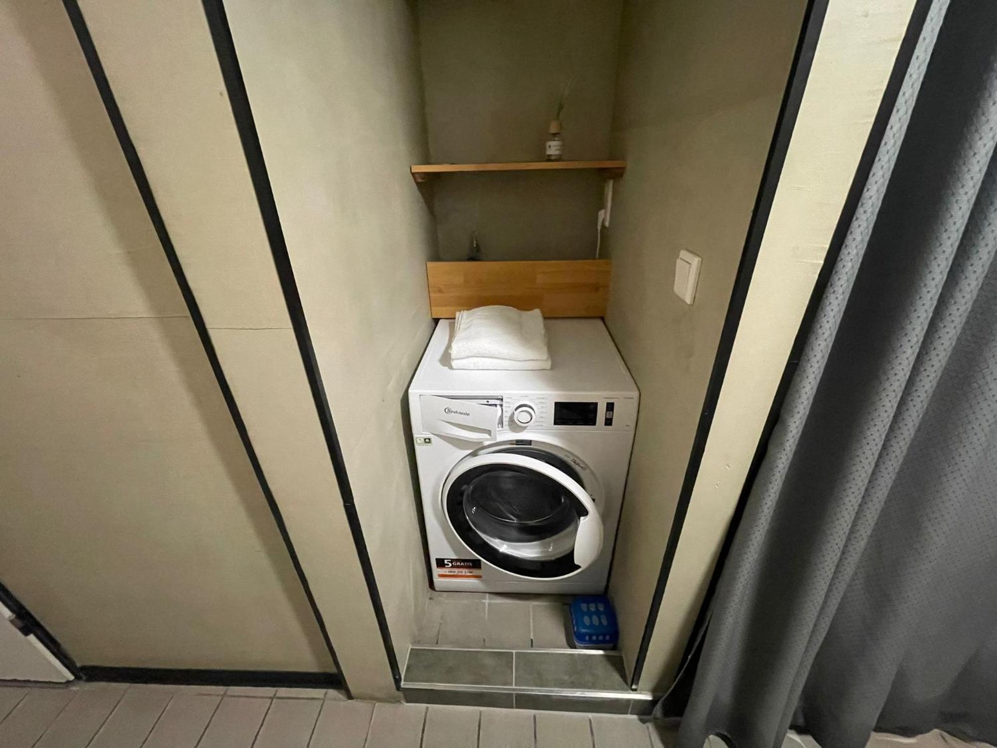 Koby Work&Stay Souterrain Apartment, Wifi&Komfort 허포드 외부 사진